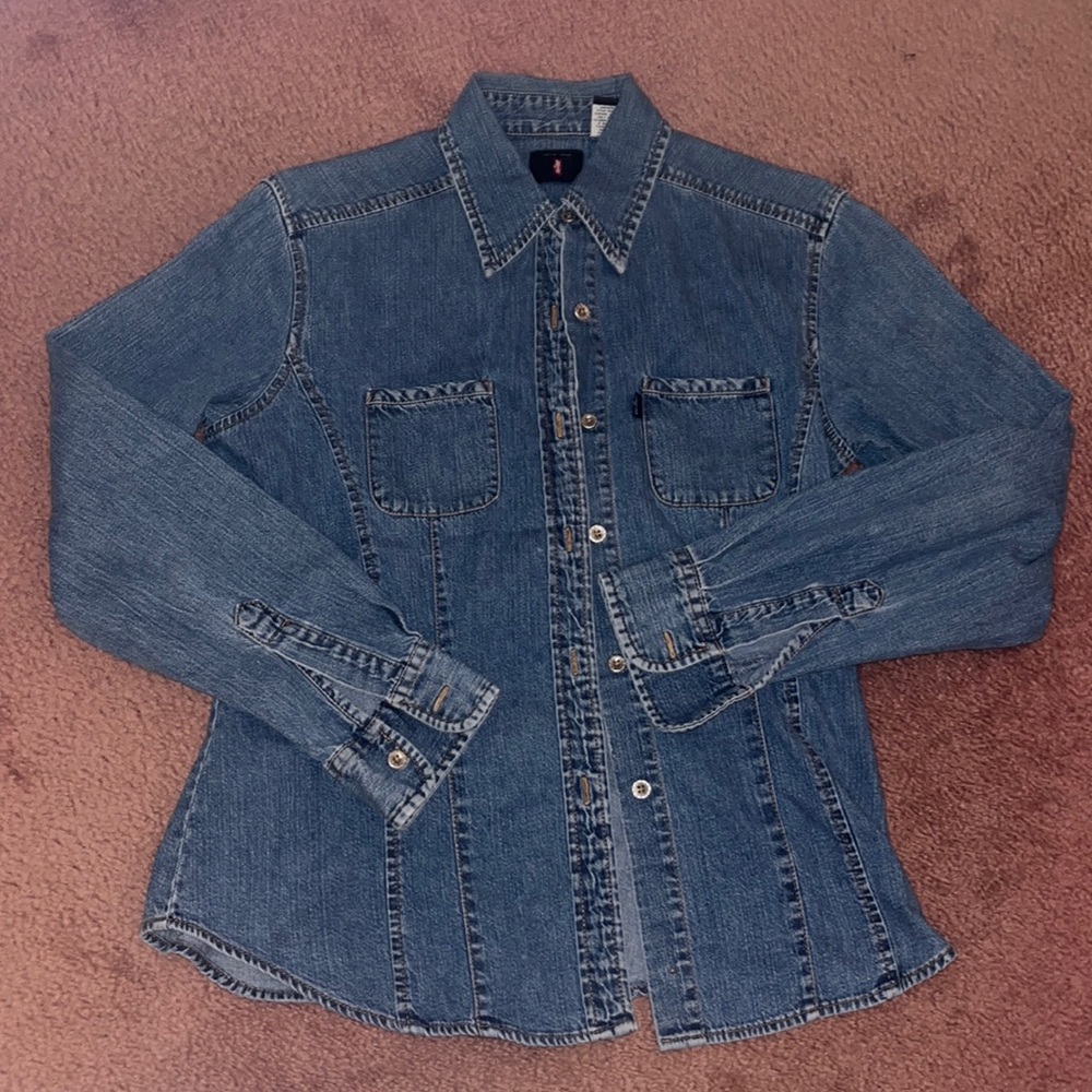 Levi Jean Top